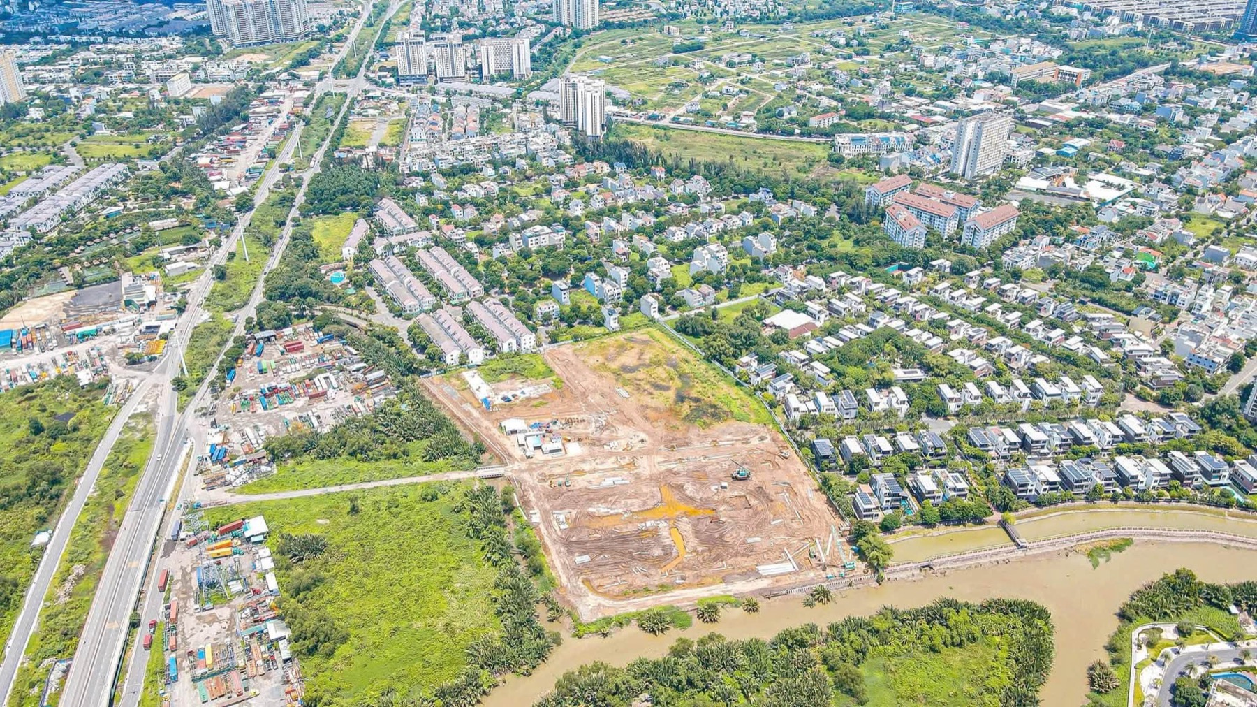 Mặt bằng thi công Imperia Sensa Park giáp sông