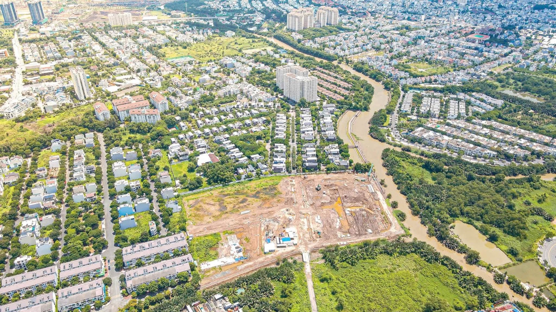 Imperia Sensa Park vị trí sát khúc sông uốn cong